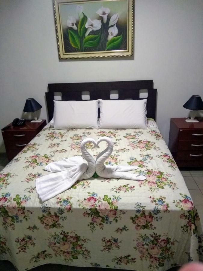 Hotel Uniworld Araçatuba Extérieur photo