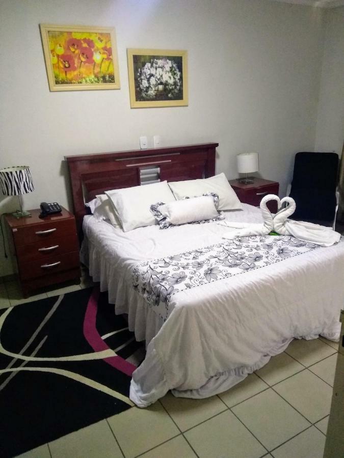 Hotel Uniworld Araçatuba Extérieur photo