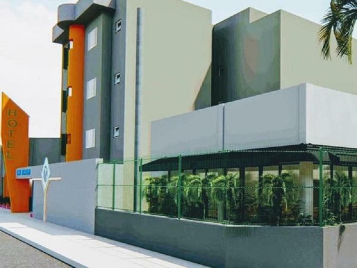 Hotel Uniworld Araçatuba Extérieur photo